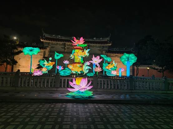 Mid-Autumn Lantern Festival in Singapore, Lighting up the Beauty of Reunion